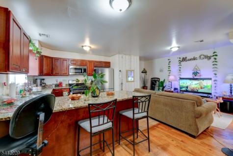 219 Summer Avenue Newark NJ 07104