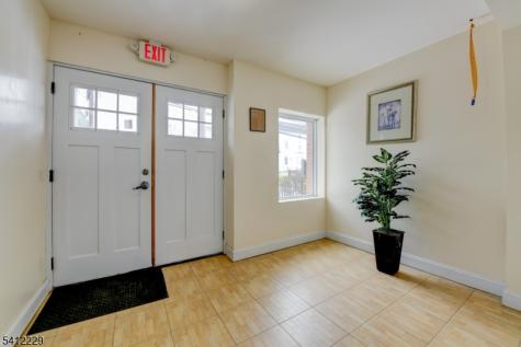 219 Summer Avenue Newark NJ 07104