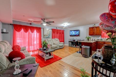 219 Summer Avenue Newark NJ 07104
