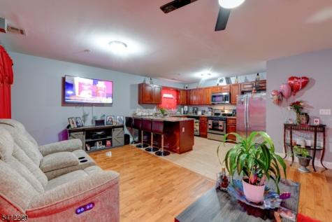 219 Summer Avenue Newark NJ 07104
