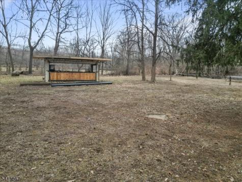 23 Musconetcong River Road Hampton NJ 08827