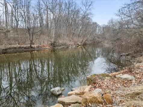 23 Musconetcong River Road Hampton NJ 08827
