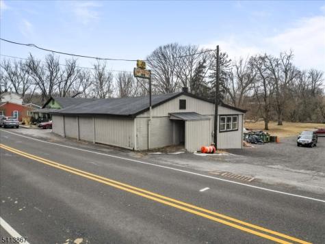 23 Musconetcong River Road Hampton NJ 08827