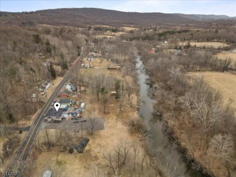 23 Musconetcong River Road Hampton NJ 08827