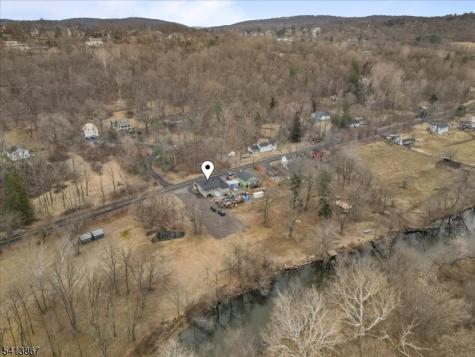 23 Musconetcong River Road Hampton NJ 08827