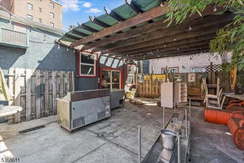 167 Avenue E Bayonne NJ 07002