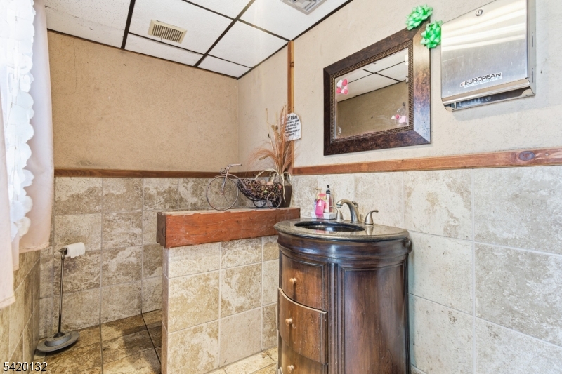 2210 Park Avenue South Plainfield NJ 07080