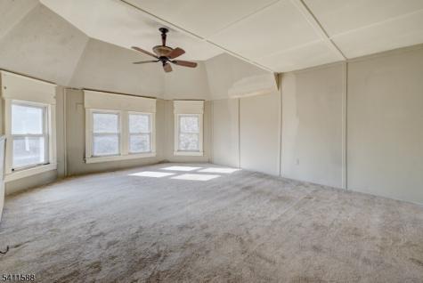 10 S Prospect Street Verona NJ 07044