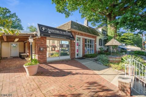691 Franklin Avenue Nutley NJ 07110