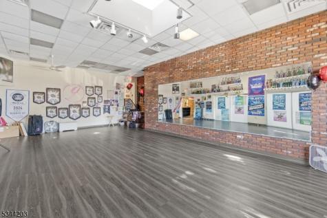 691 Franklin Avenue Nutley NJ 07110