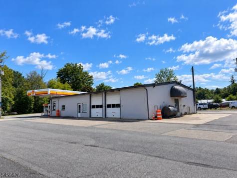 633 Water Street Belvidere NJ 07823