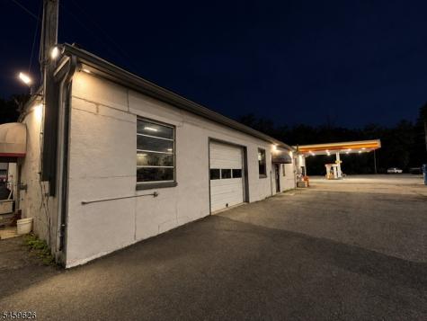 633 Water Street Belvidere NJ 07823