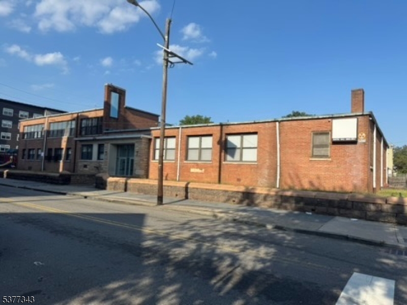 179 Carroll Street Paterson NJ 07501