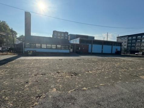 179 Carroll Street Paterson NJ 07501