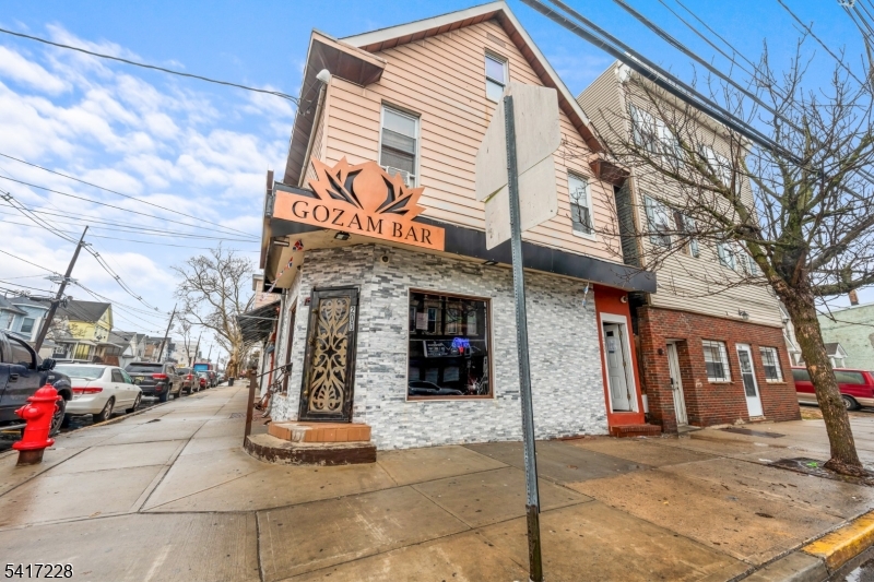 200 Hall Ave638charles Perth Amboy NJ 08861
