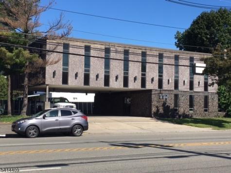 992 Clifton Avenue Clifton NJ 07013