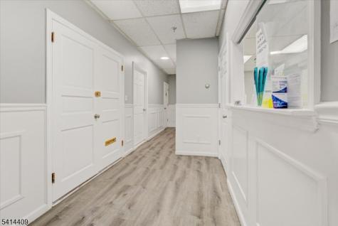 992 Clifton Avenue Clifton NJ 07013