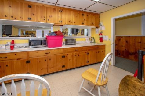 11 Kennedy Avenue Ogdensburg NJ 07439