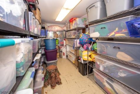 11 Kennedy Avenue Ogdensburg NJ 07439