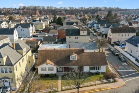 84 Locust Avenue Wallington NJ 07057