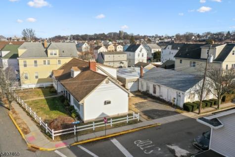 84 Locust Avenue Wallington NJ 07057