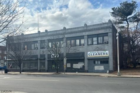 622 Central Avenue East Orange NJ 07018