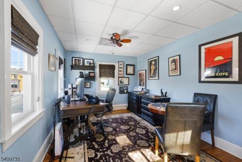 35 Leigh Street Clinton NJ 08809