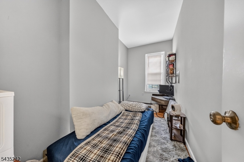 1903 Willow Avenue Weehawken NJ 07086