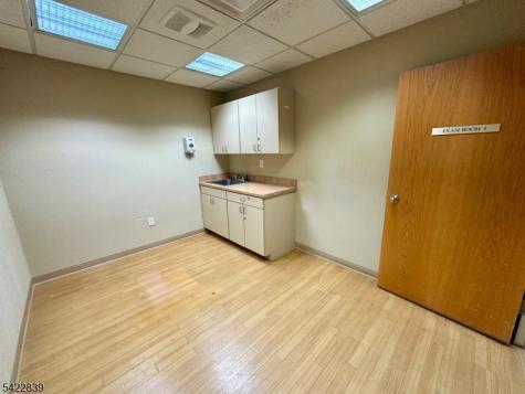 534 Avenue Bayonne NJ 07002