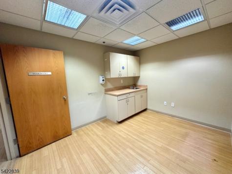 534 Avenue Bayonne NJ 07002