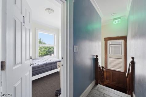 334 1ST Avenue Elizabeth NJ 07206