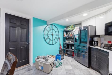 334 1ST Avenue Elizabeth NJ 07206