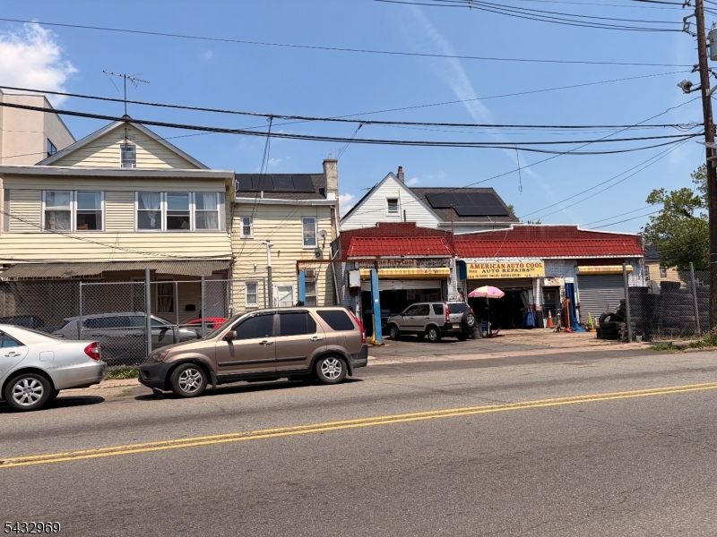 480 E 19th Street Paterson NJ 07514