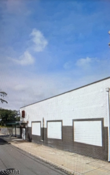 154 Eastern Parkway Irvington NJ 07111