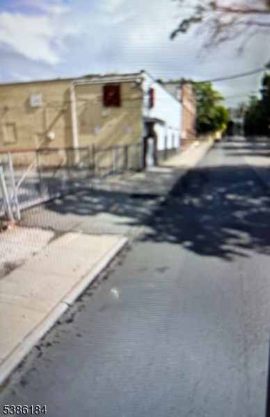 154 Eastern Parkway Irvington NJ 07111