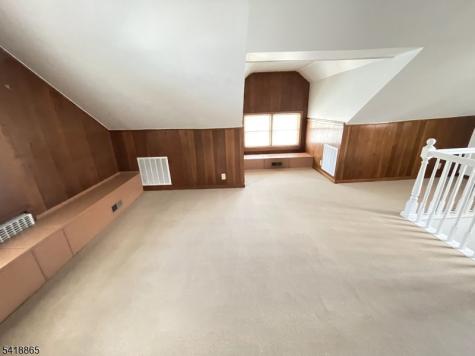 697 Kearny Avenue Kearny NJ 07032