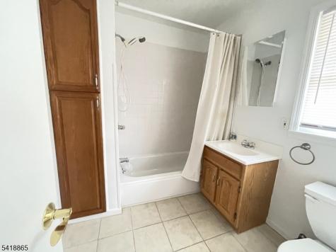 697 Kearny Avenue Kearny NJ 07032