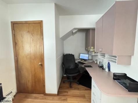 697 Kearny Avenue Kearny NJ 07032