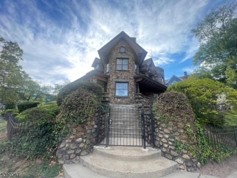 57 Washington Street East Orange NJ 07017