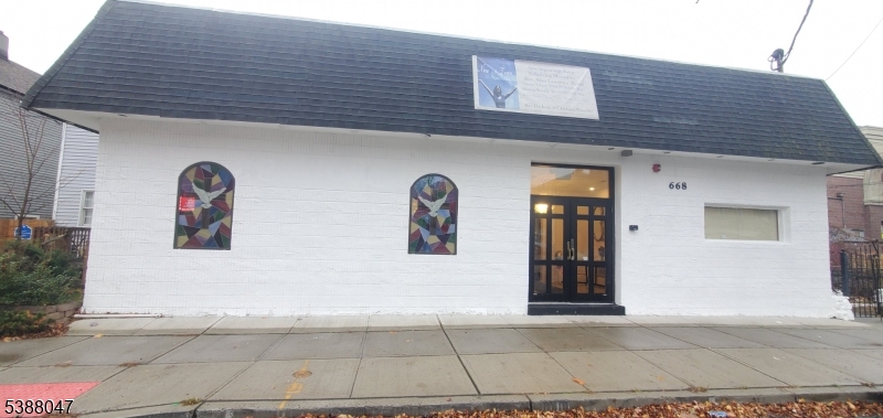 668 Forest Street City Of Orange NJ 07050