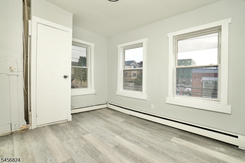 83 Jay Street Newark NJ 07103