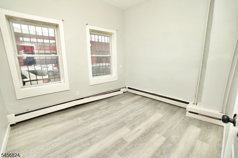 83 Jay Street Newark NJ 07103