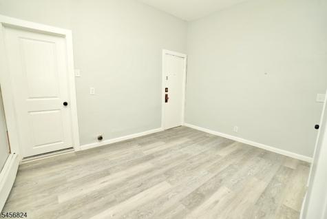 83 Jay Street Newark NJ 07103