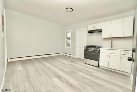 83 Jay Street Newark NJ 07103