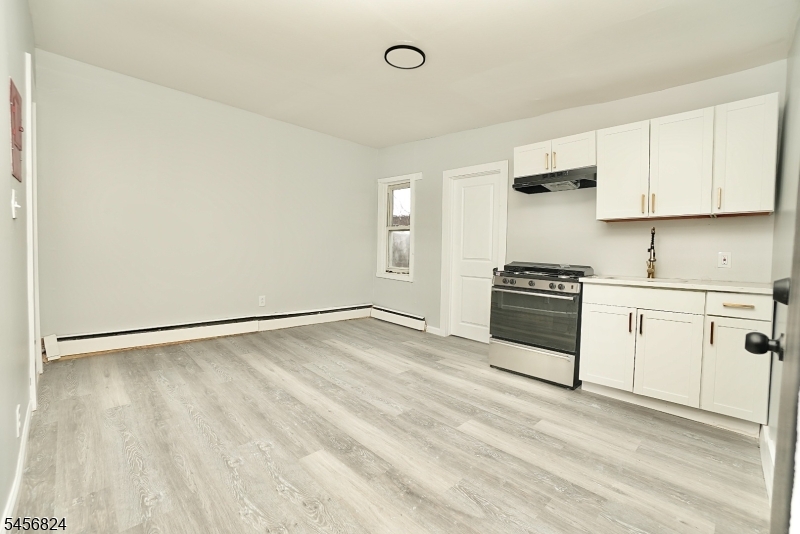 83 Jay Street Newark NJ 07103