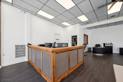 401 Us Highway 202 Raritan NJ 08869