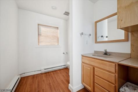 401 Us Highway 202 Raritan NJ 08869