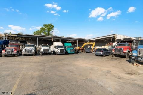 10 Park Avenue East Orange NJ 07017