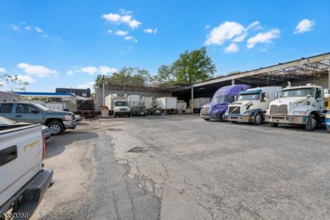 10 Park Avenue East Orange NJ 07017