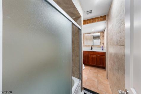 476 Bloy Street Hillside NJ 07205
